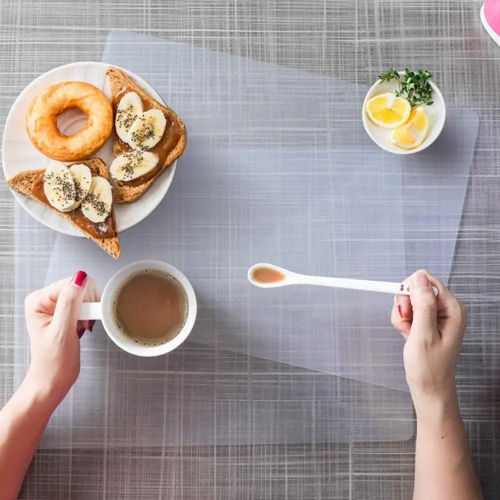 

Transparent Dinner Table Placemat Heat Resistant Easy to Clean Scratch-resistant Reusable Protective Placemats