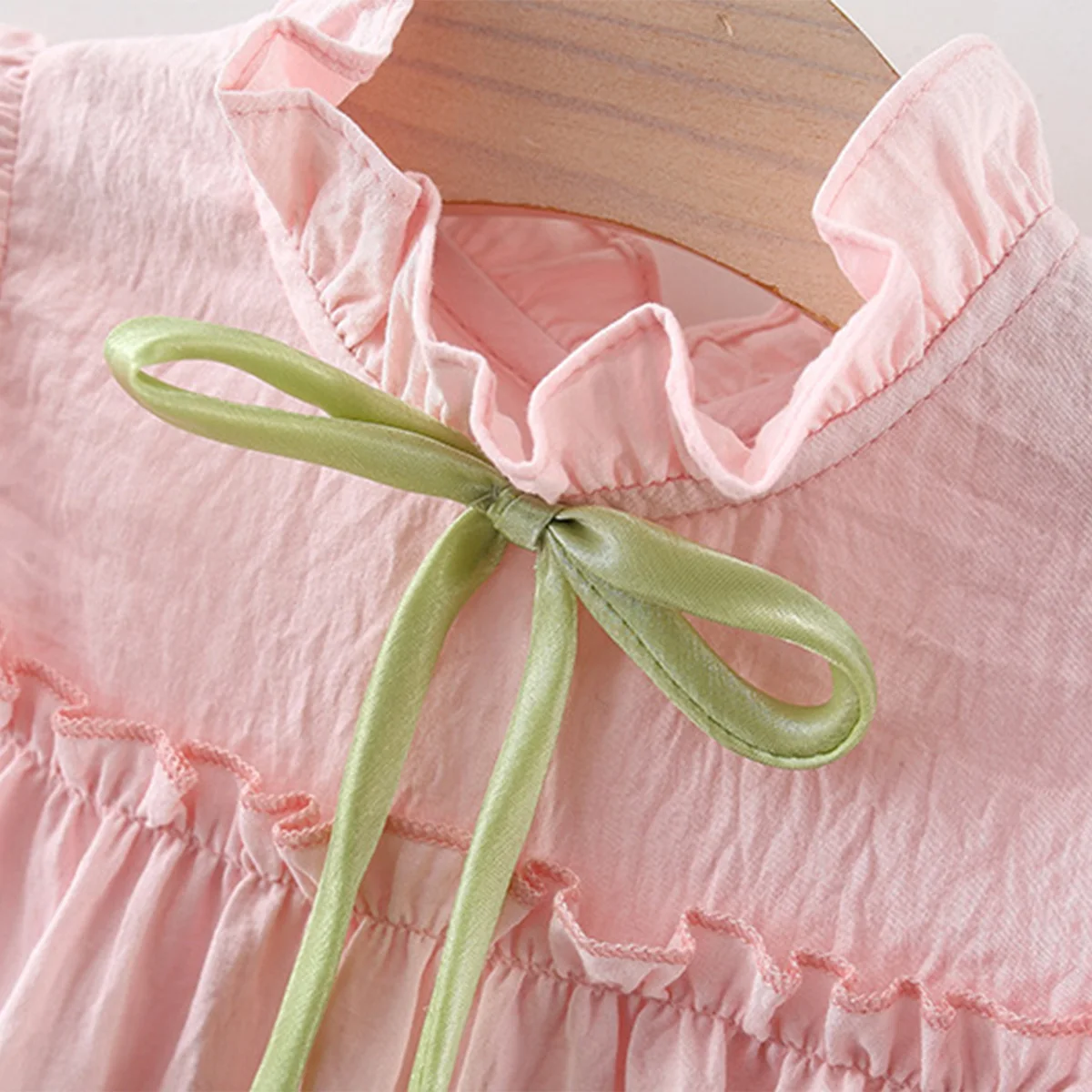 ملابس الطفل صيف جديد بلا أكمام كشكش فتاة فساتين ال...