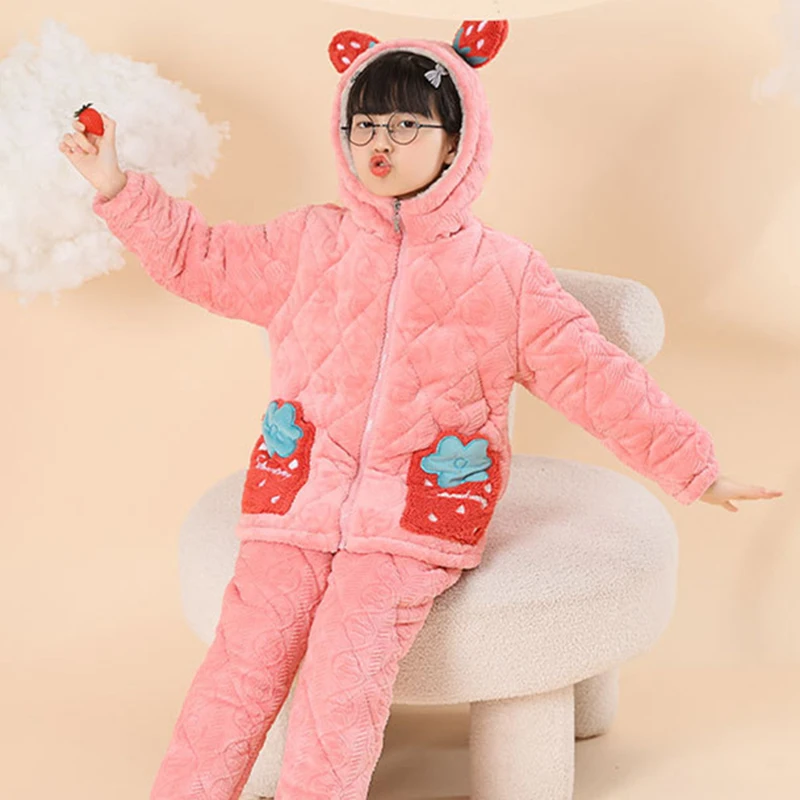 Рисунок 6 - Осенне-зимние милые детские пижамы