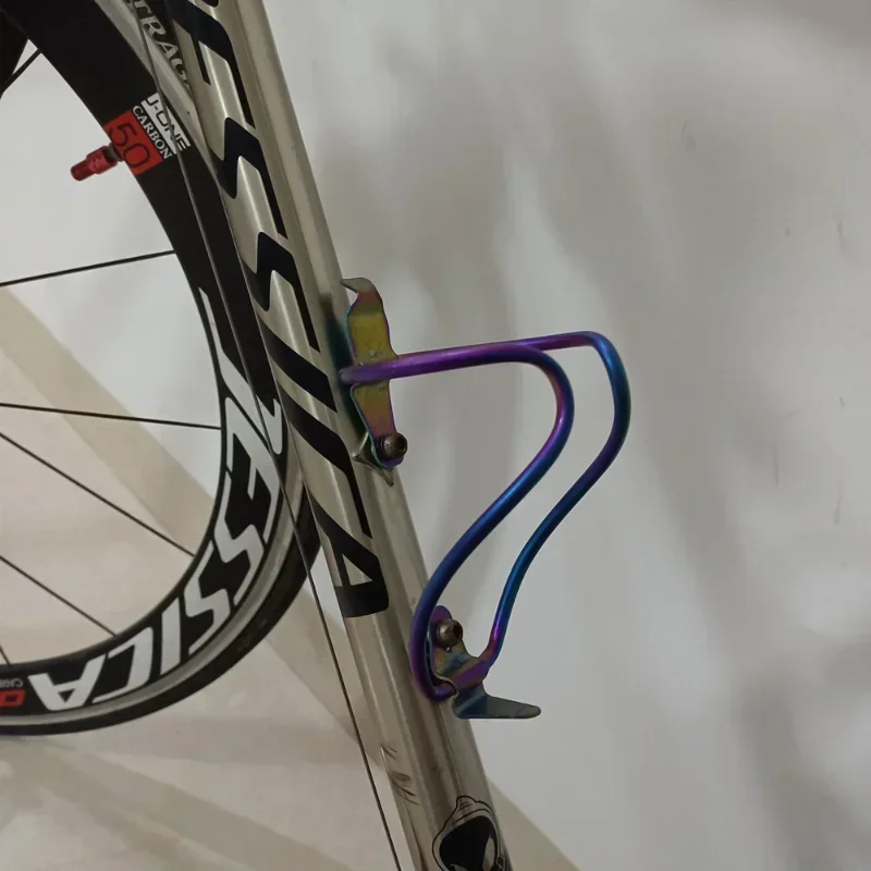 산악 자전거 물통 케이지 초경량 티타늄 합금 자전거 물통 케이지 MTB 로드 바이크 자전거 물통 케이지