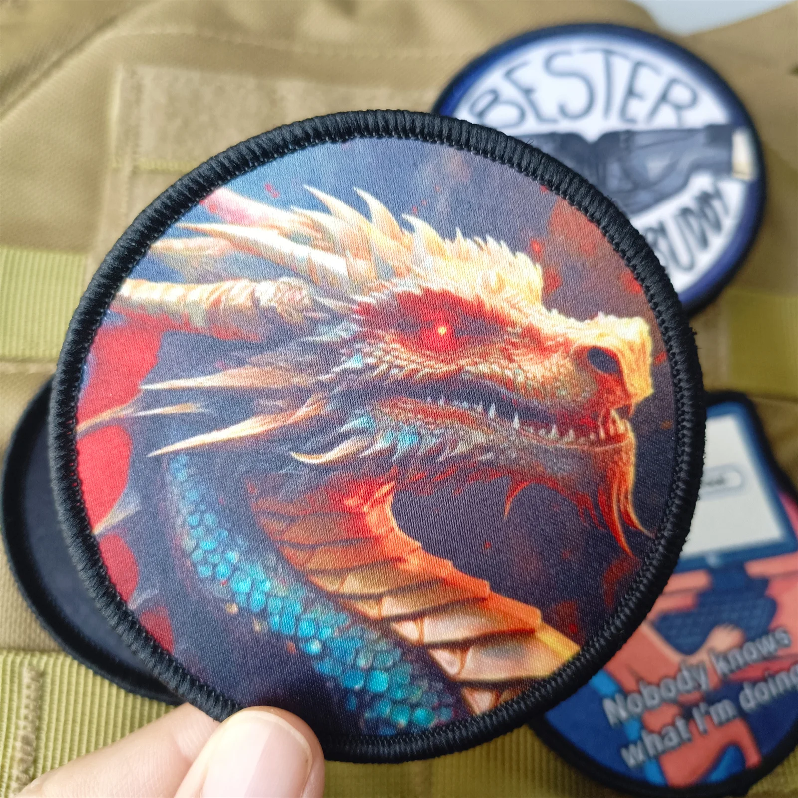 Exquisite Hook and Loop Badge: Attractive Character Patch