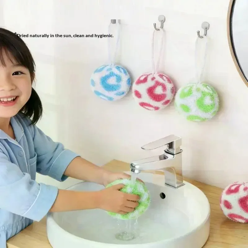 Hanging Kitchen and Bathroom Cleaning Ball Double-sided Velvet Stain Remover Sponge Countertop Water Stain Cleaning Tool 2
