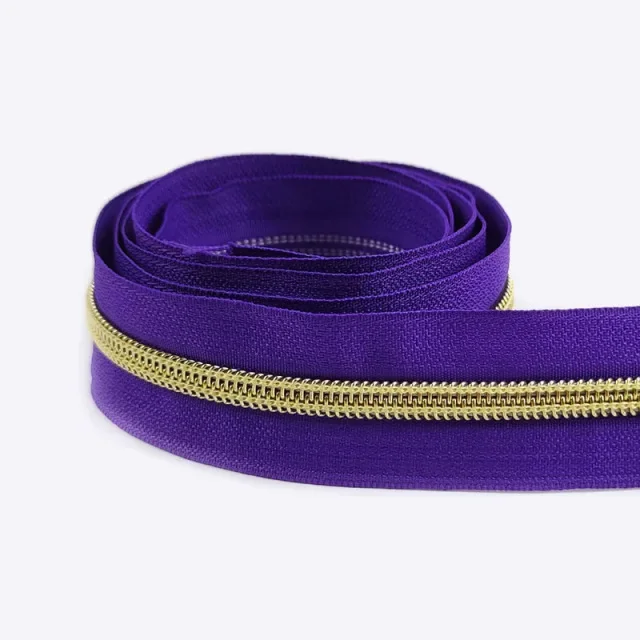 Durable Nylon Zipper for Sewing and DIY Projects