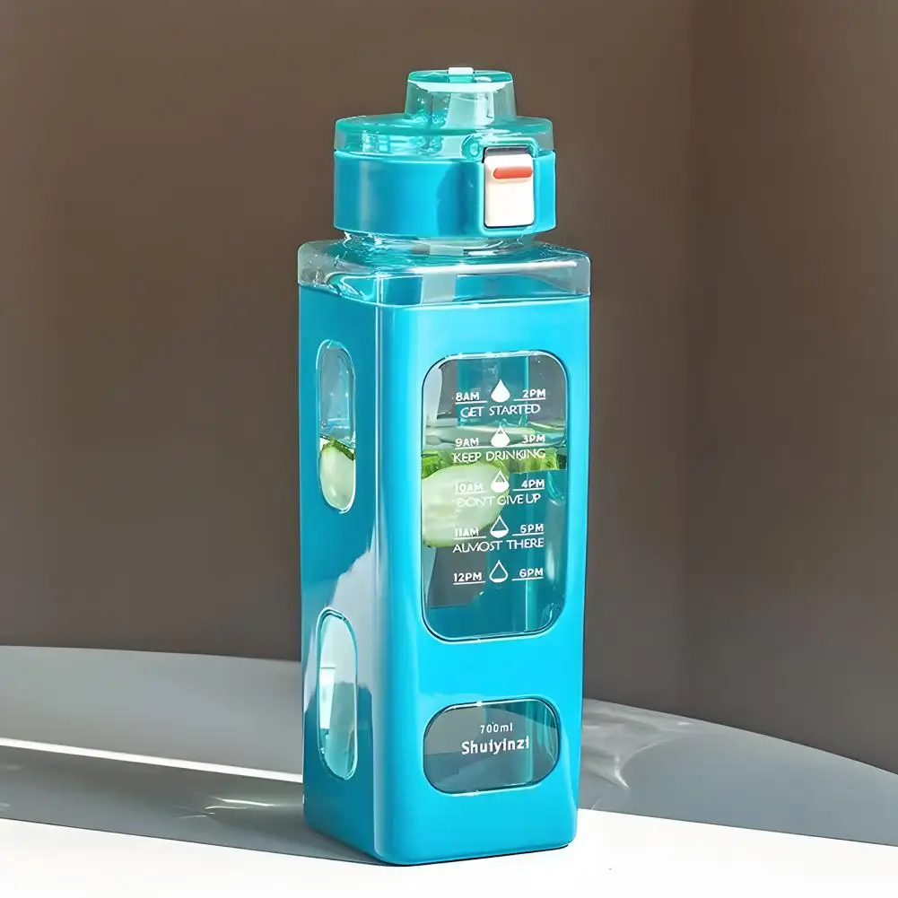 700ml Sports Water Bottle Compact Design Reusable Sports Water Cup With Time Marking Leakproof BPA-free Portable Sippy Cup