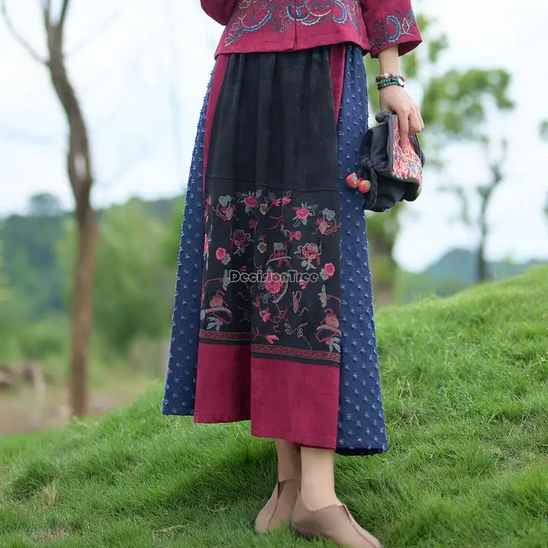 

2023 new chinese embroidered national style color matching design skirt elastic waist design loose daily women half skirt s853