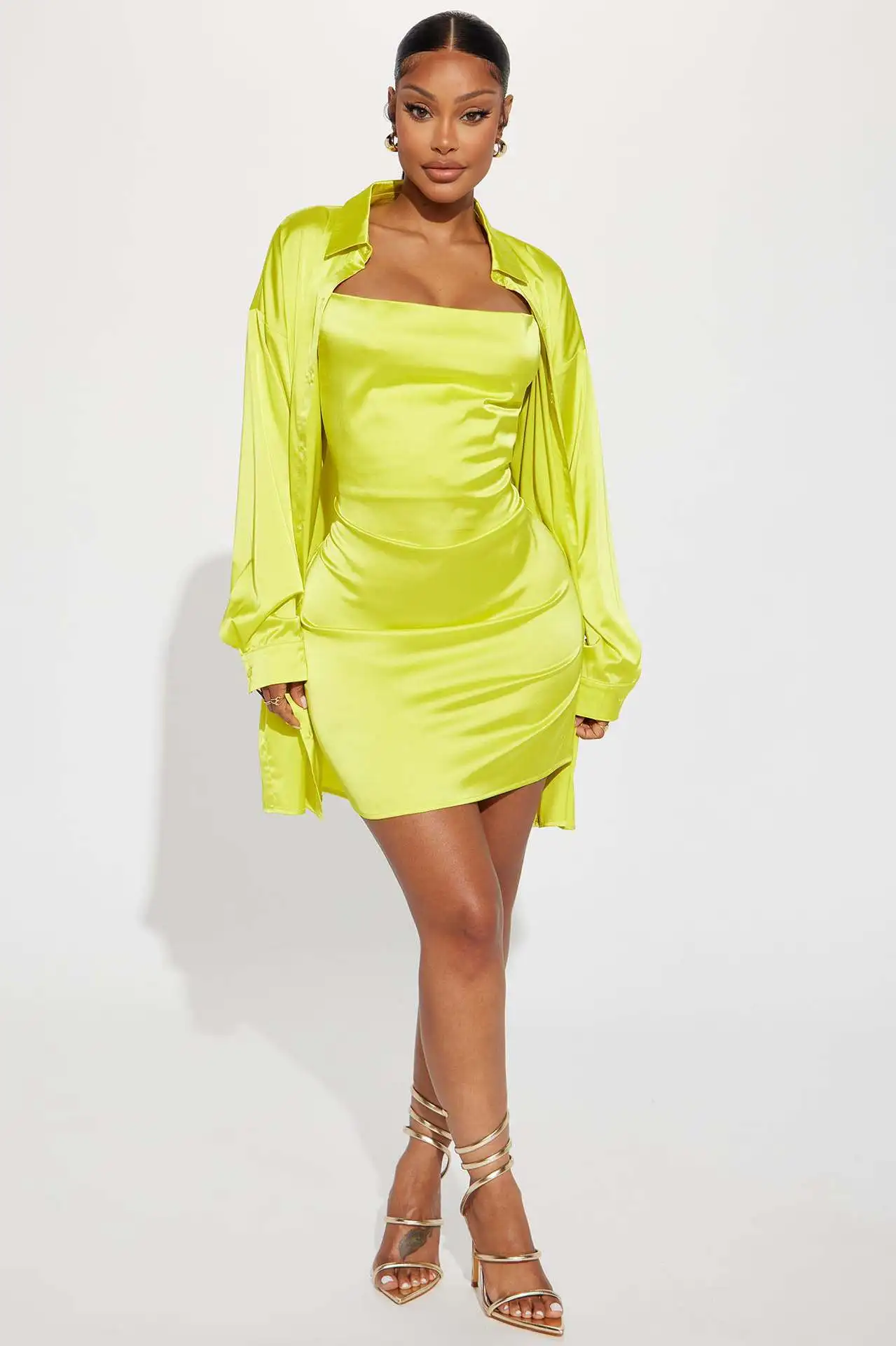 

Повседневный облегающий однотонный мини-костюм без бретелек и рубашка с длинным рукавом, уличная одежда, Осенний сексуальный комплект из 2 предметов, женская одежда, 2023