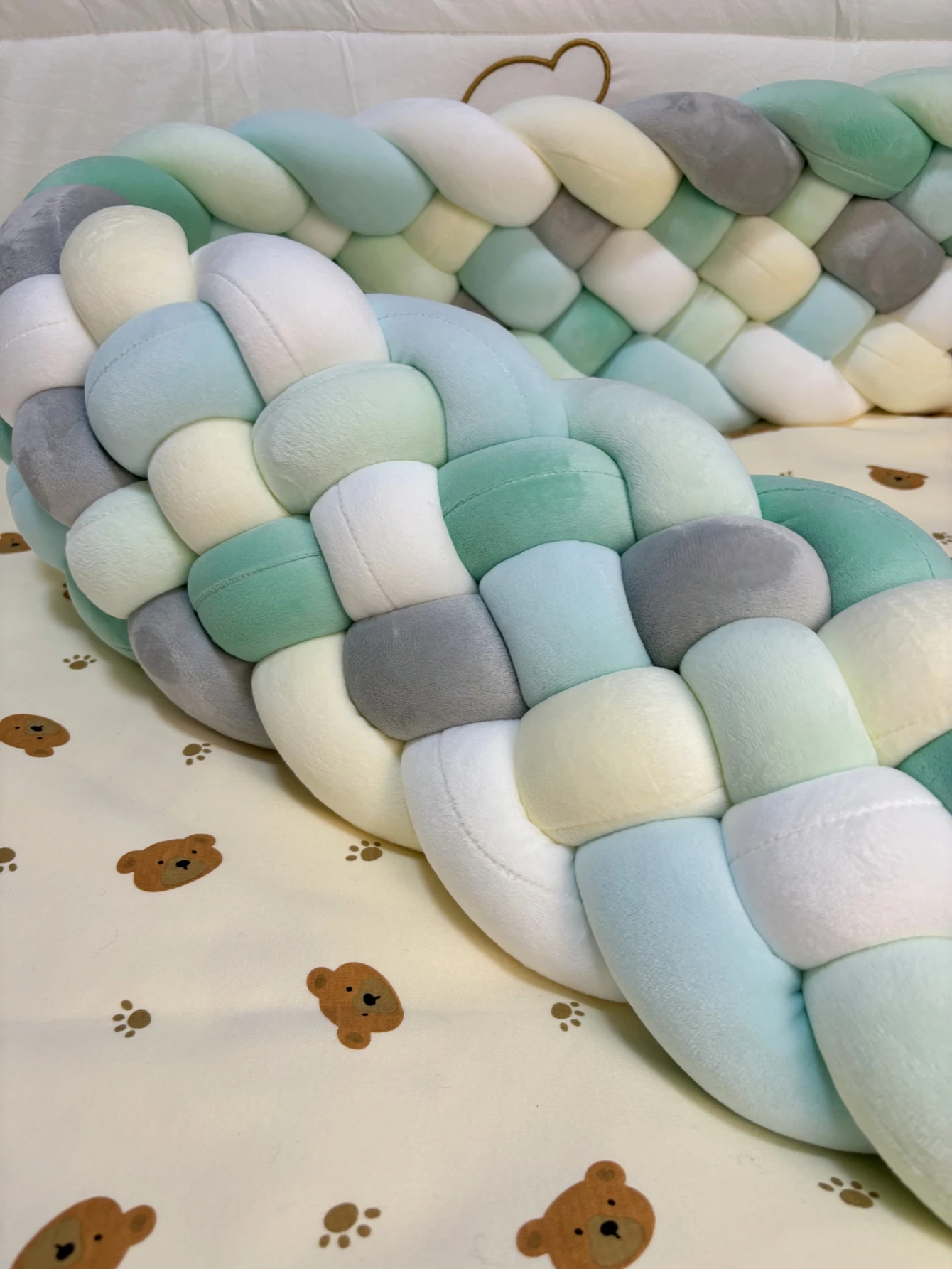 Tresse de lit bébé  Vert menthe Bleu Vert Gris Blanc Jaune pâle