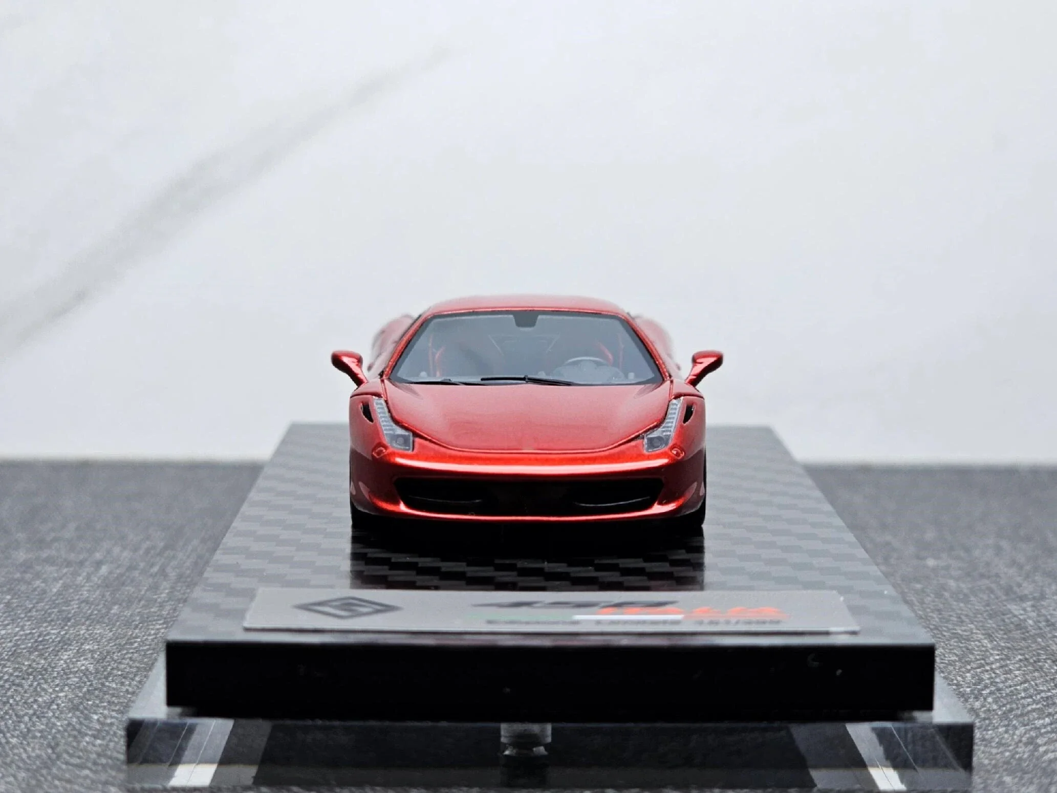 GW God Wealth 1:64 458 Italia Metallic red Diecast Model Car Resin