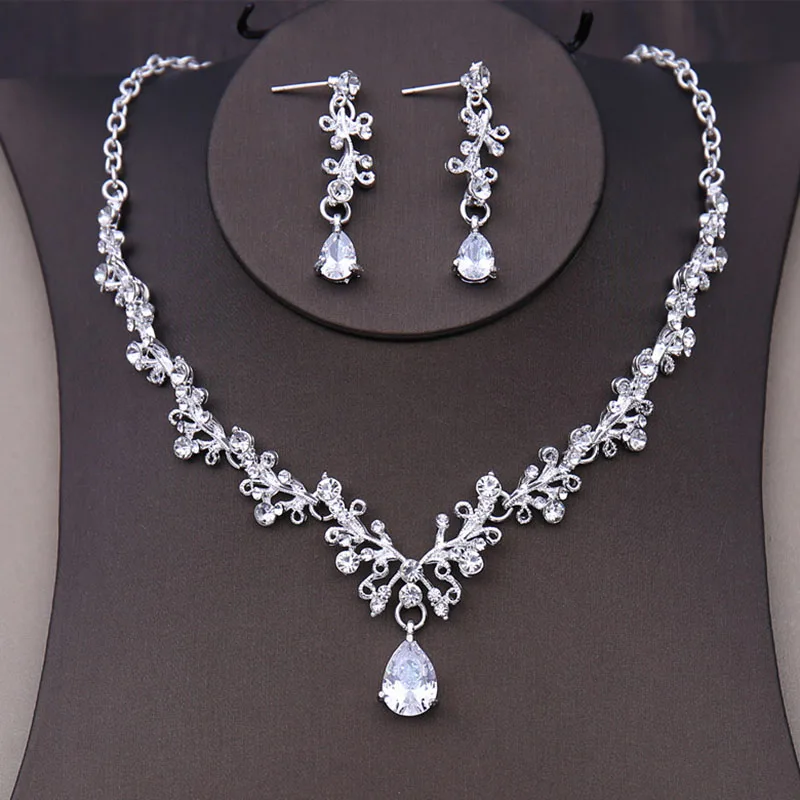 Itacazzo Bridal Headwear Set Silver Colour Crown Necklace Earrings Set of Four Suitable for Women's Wedding Birthday Party bridal jewelry sets