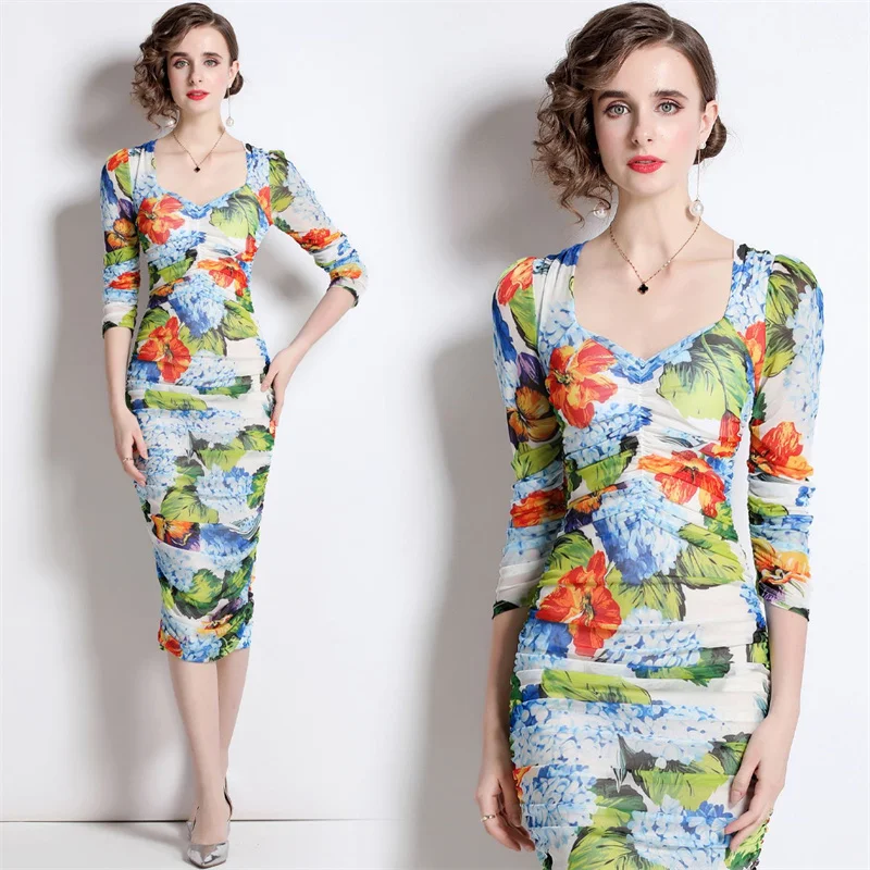 

Bodycon Feminino Knee Length Chineses Cheongsam Dresses Fresh Green Color Red Flower Pattern Square Collar Young Lady Vestidos