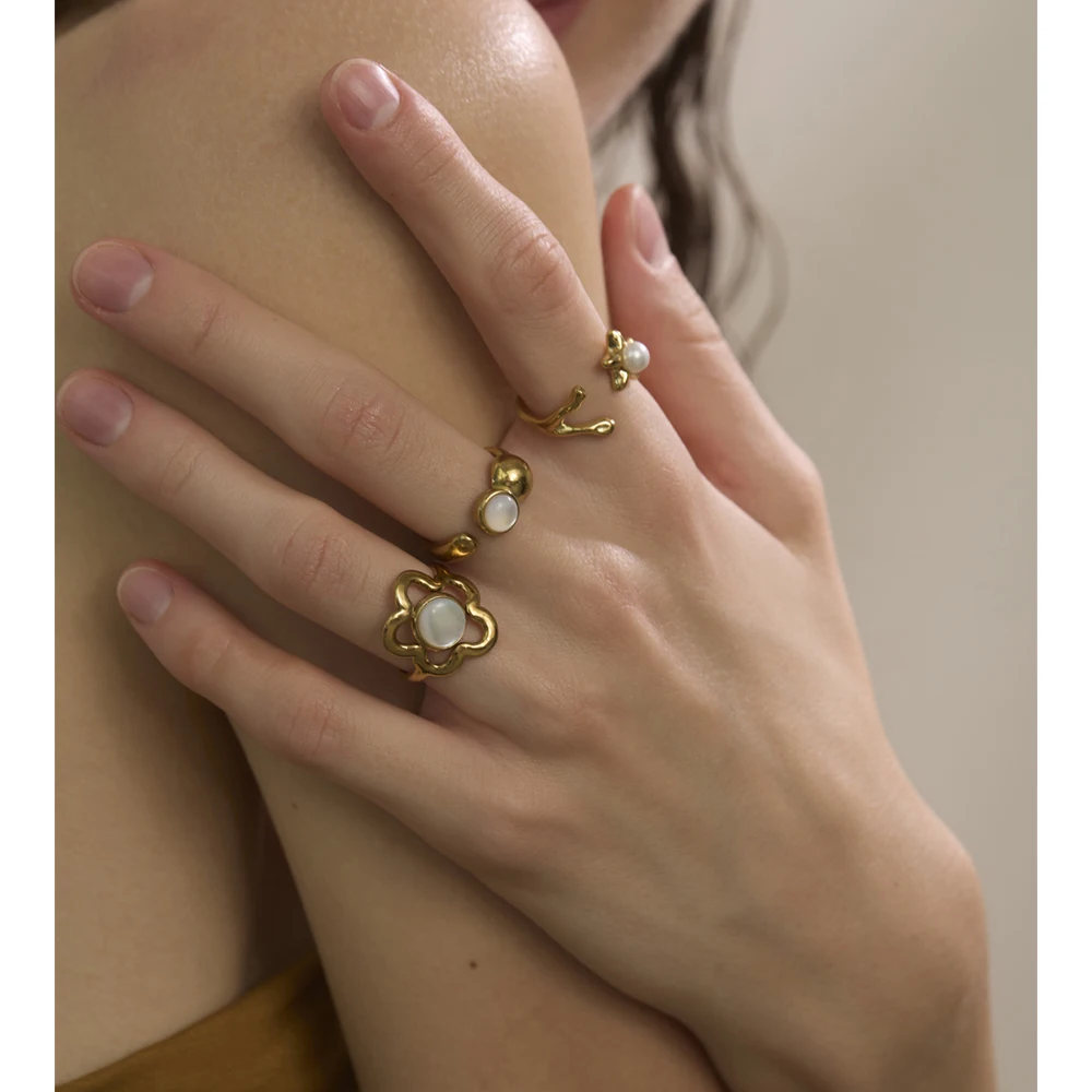 Yhpup Adjustable Ring Stainless Steel Flower Shell