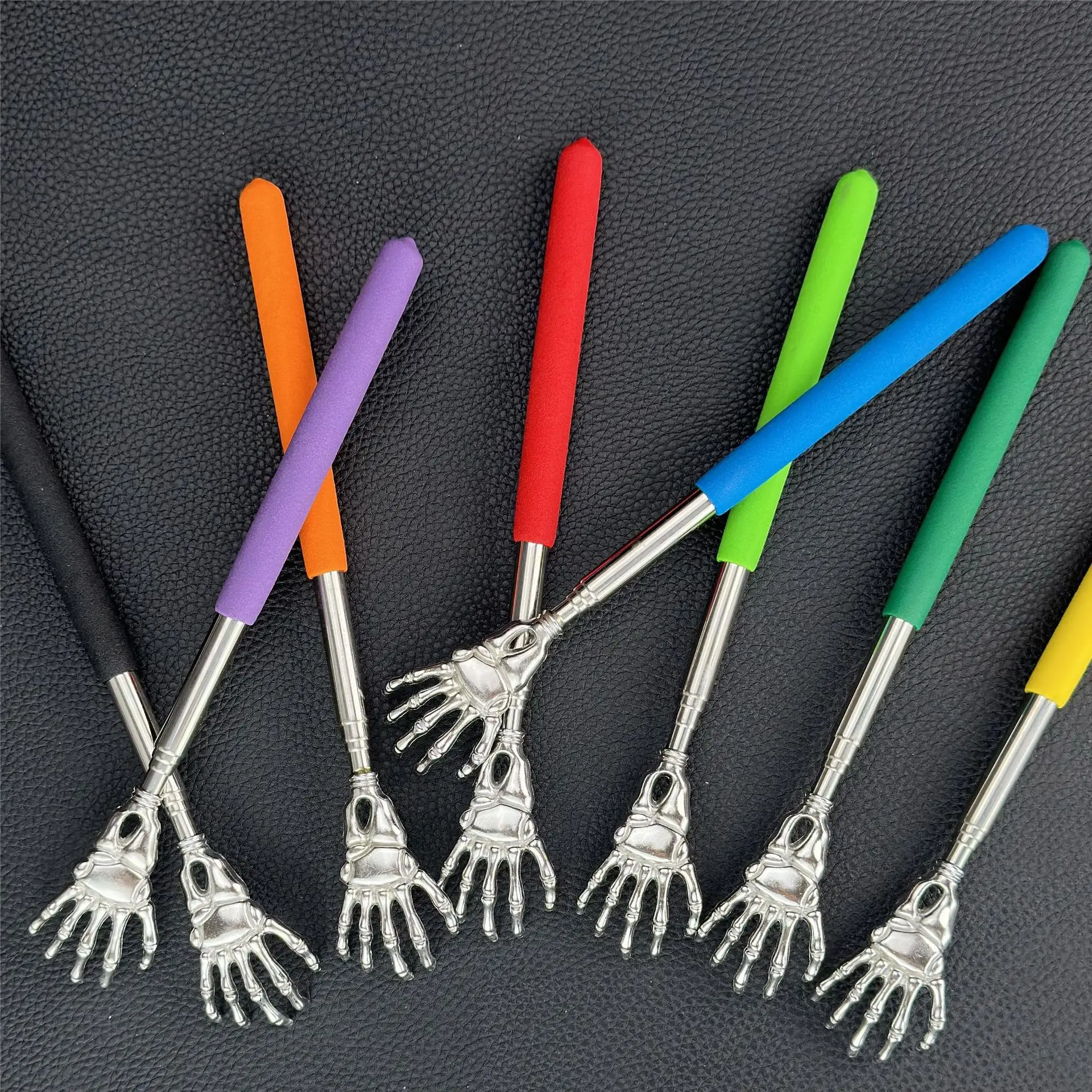 Stainless Steel Back Scratcher Telescopic Scratching Massager Extendable Itch Old Man Happy Health Products Hackle Handicrafts 4