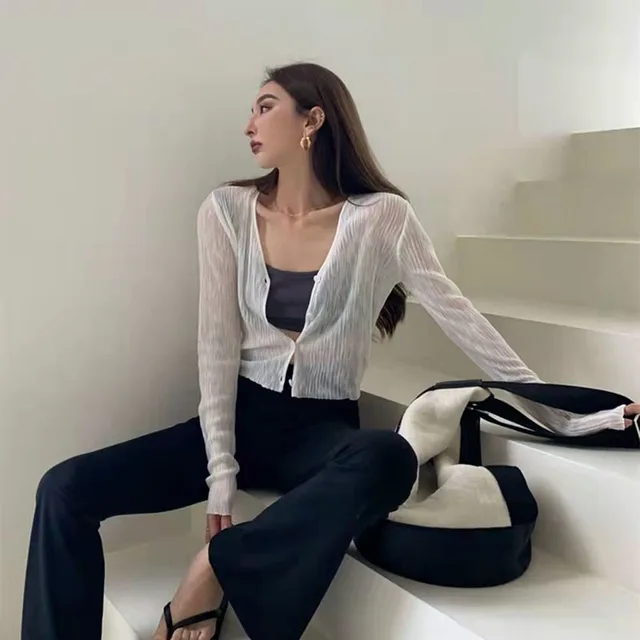 Descubra o Protetor Solar Feminino Xpqbb: Proteção Elegante para o Verão 4 Protetor Solar Feminino Xpqbb: Estilo e Proteção para o Verão