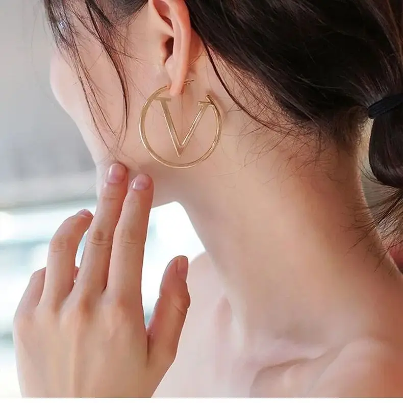 Newest Asymmetry Metal Letter V Hoop Earrings for Women Korean Earrings  Stainless Steel Circle Round Hoop Earrings Jewelry Gift - AliExpress