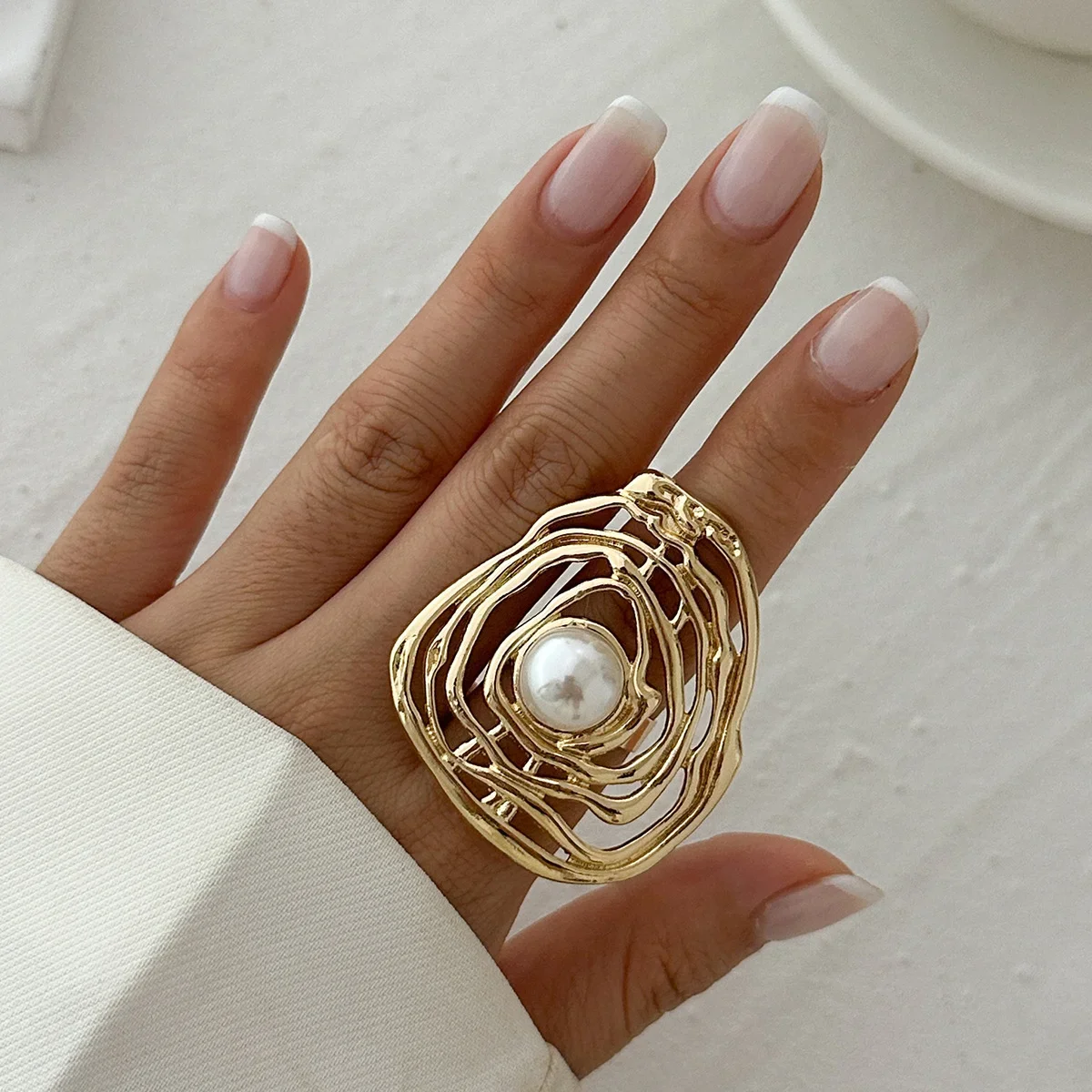 Fashion Exaggerated Flower Ring for Women Simple Gold Color Personality Design Double Layered Open Ring Retro Boho Jewelry Gifts