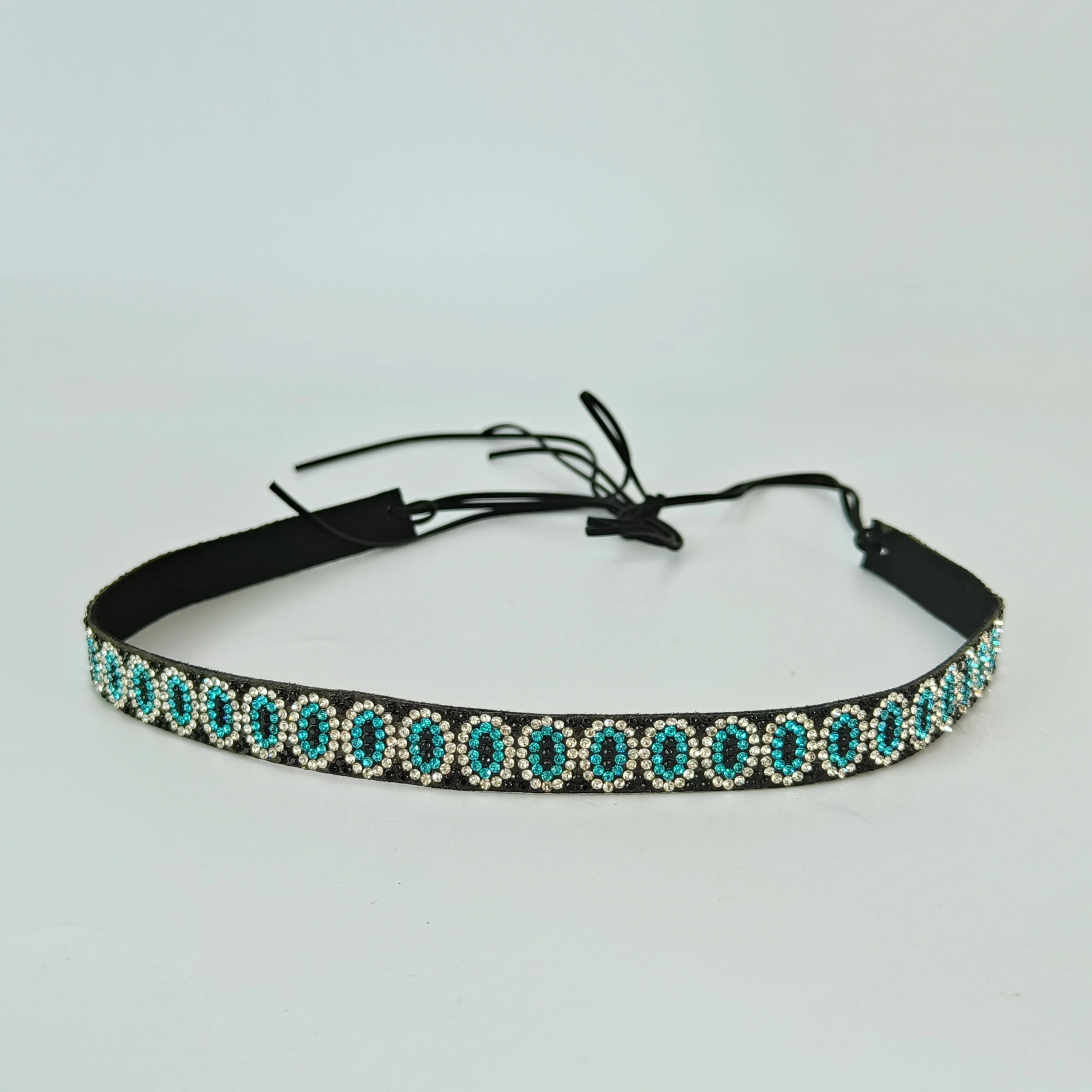 Hut-Accessoires, glänzende Strass-Kette für Hutband, Fedora-Hut, Dekoration, Strohhutband, Böhmen-Hut-Accessoire im Großhandel – Detail 1