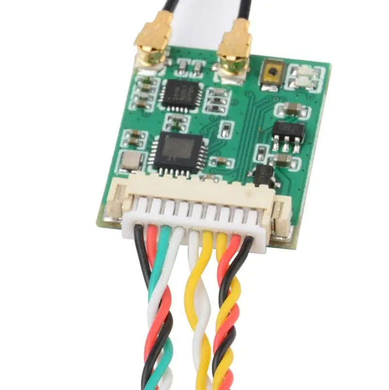 Boîte du récepteur R10 10 canaux 2.4GHz avec accessoires inclus.