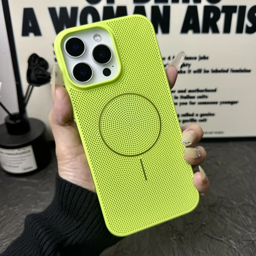Luxury Heat Dissipation Mesh Magnetic Phone Case with Breathable Cooling PC Cover