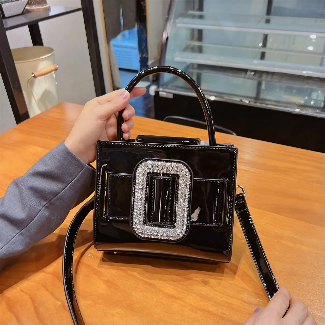 

Square Patent Leather Light Luxury Glossy Handbag With Diamond Crystal Diamond Bag Large Capacity Commuter Messenger Bag Women