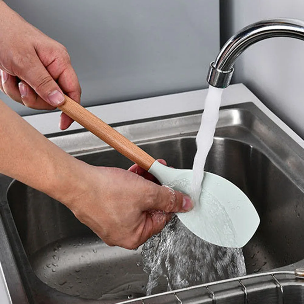 Silicone Kitchen Utensils Set Non-Stick Cookware for Kitchen Wooden Handle Spatula Egg Beaters Kitchenware Accessories