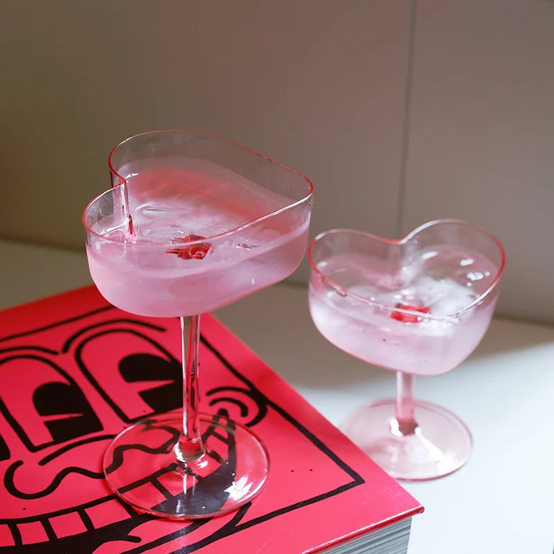 1 Piece Elegant Pink Heart Shape Champagne Coupes Glass Cup Cocktail Glasses Cup for Wedding Celebration Valentine's Day