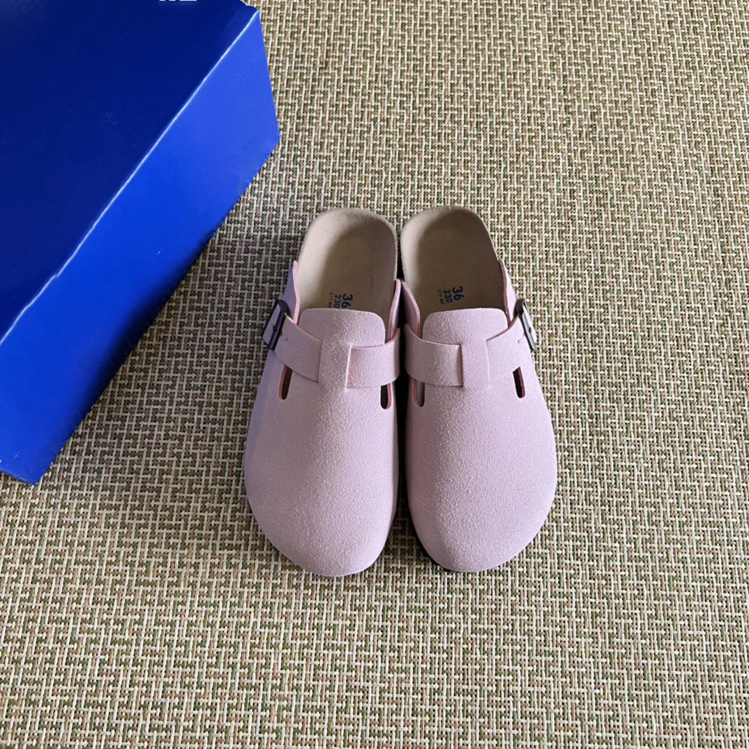 

Casual High Quality Luxury Summer Slippers Letter Fashion Designer Beach Couple Shoes Y2K Comfortable Women Sandals Rubber Sole