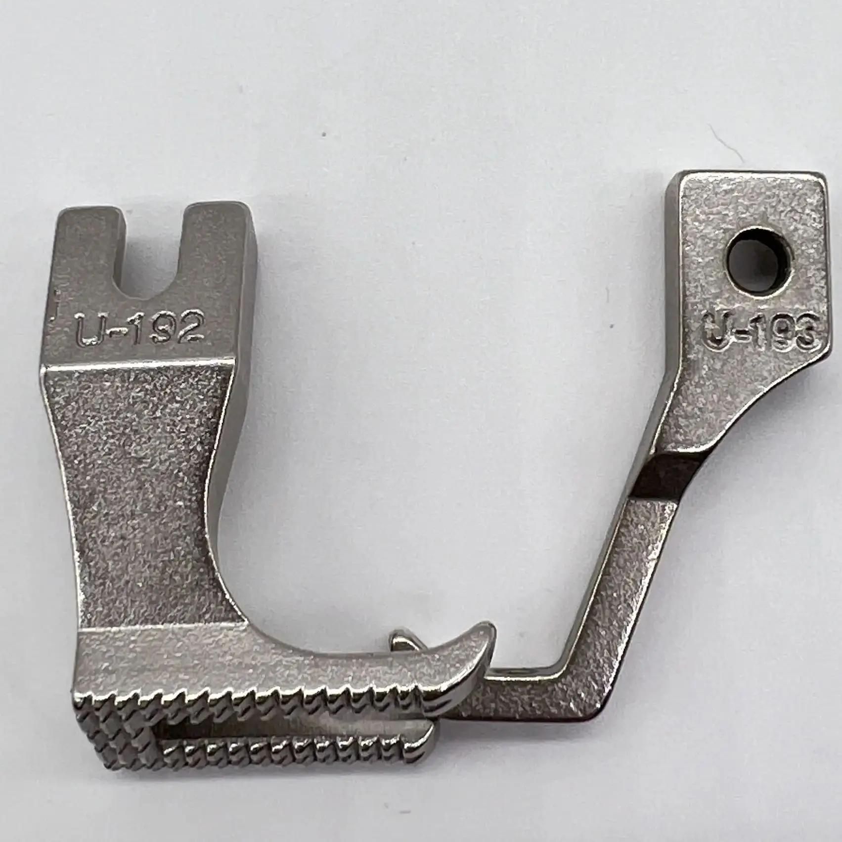 

U192 + U193 Narrow Type Walking Foot For Industrial DY Sewing Machine Presser Feet Highlead Typical GC0302 0303 0318 6-5 DU-141