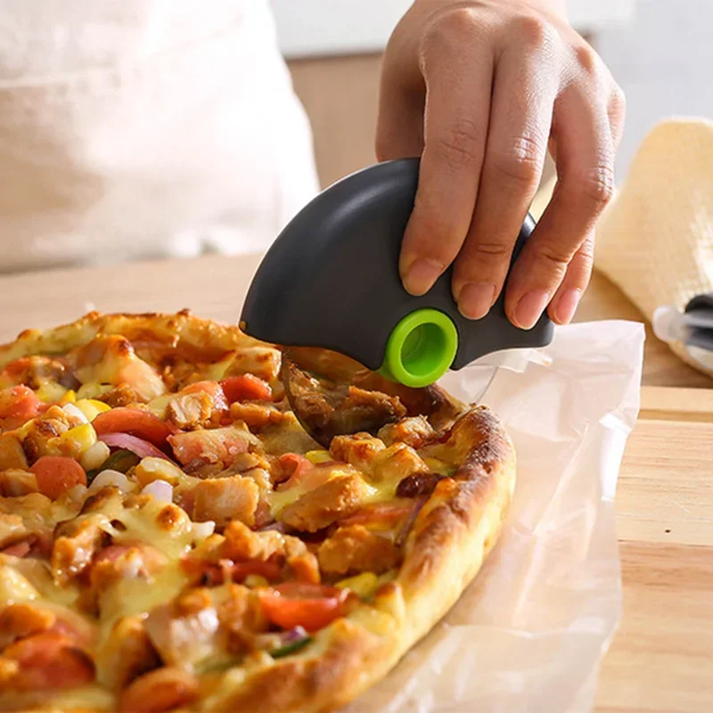 Stainless Steel Round Wheel Cutting Knife Pizza Lid Roller Dough Slicer Cutter Pastry Kitchen Baking Accessories