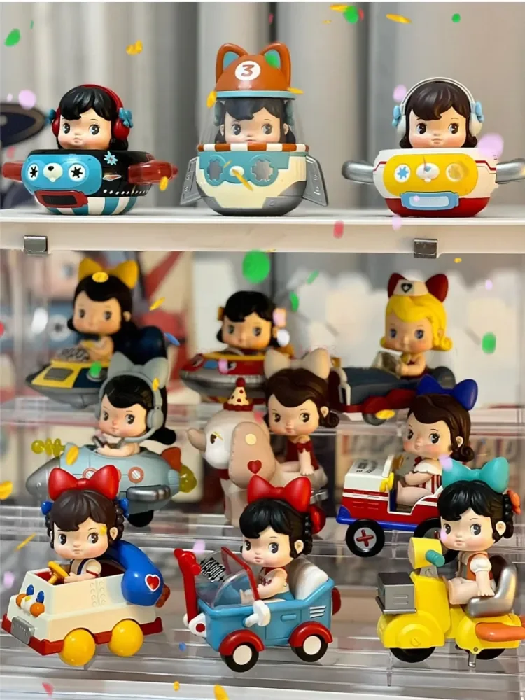 

New Tapoo Series Model Dolls The Hitchhiker Guide To The Universe Figure Figurines Action Figure Kawaii Collectible Decorate Toy