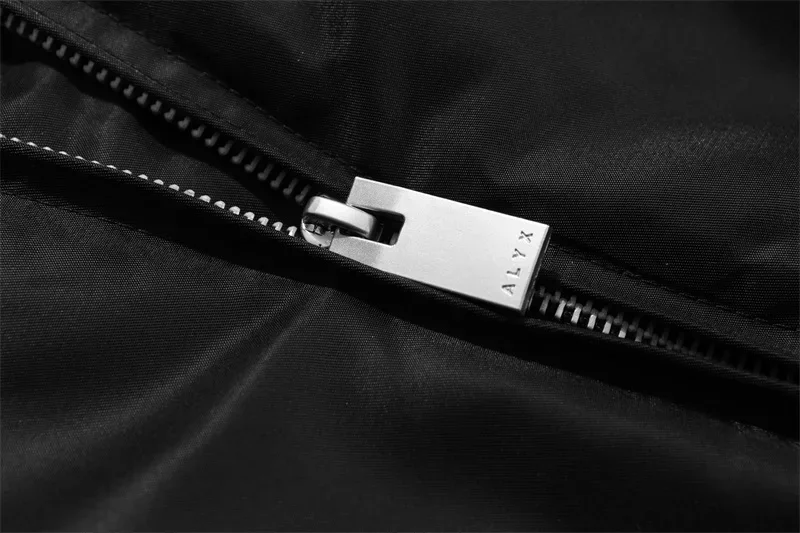 ALYX 1017 9SM Black Jackets Metal Logo Cargo Pocket 1:1 Best Quality Men Women Oversized ALYX Zipper Jacket 5