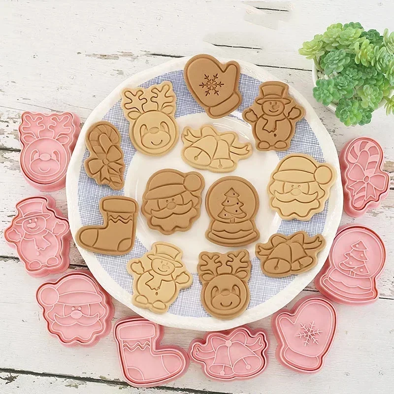 8Pcs/Set DIY Cartoon Biscuit Mould Christmas Cookie Cutters ABS Plastic Baking Moulds Cake Decorating Tools Kitchen Baking Tools
