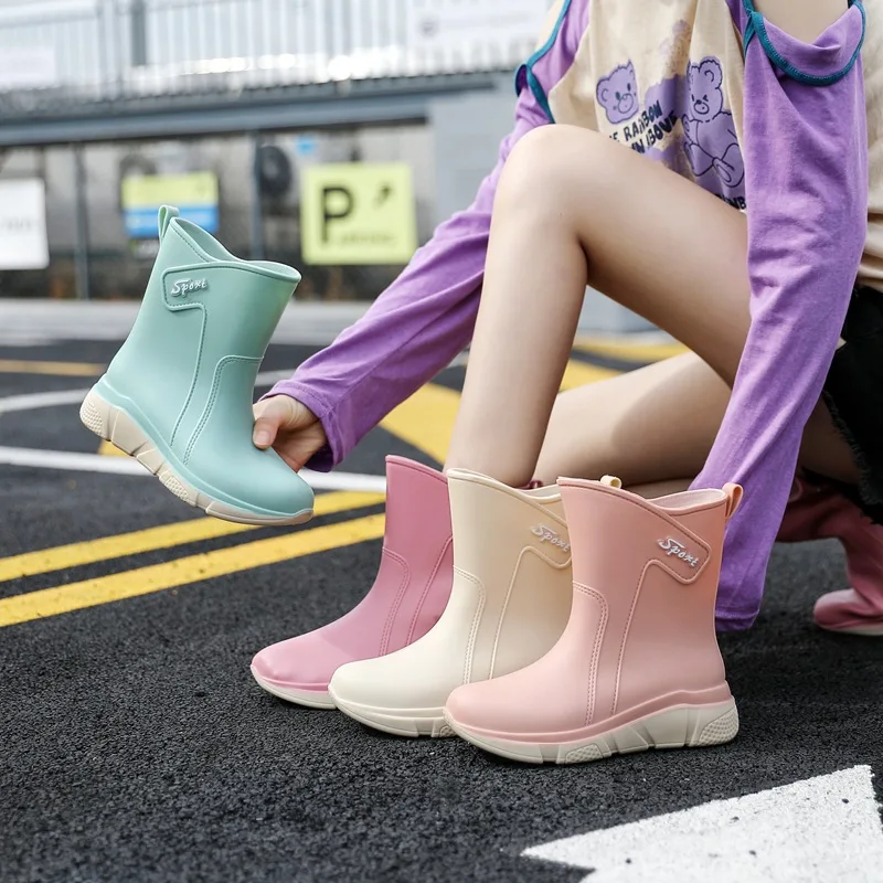 

New Women Fashion Mid-calf PVC Rain Boots Waterproof Woman Slip-on Rainboots Outdoor Non-slip Water Shoes Wellies Boots