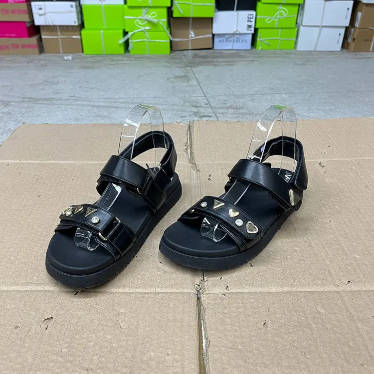 נעלי בית נוחות עם סוליה עבה, עגולות, פתוחות, קז'ואל, נעלמות בקלות, בעיצוב פשוט ואופנתי ללבישה יומיומית