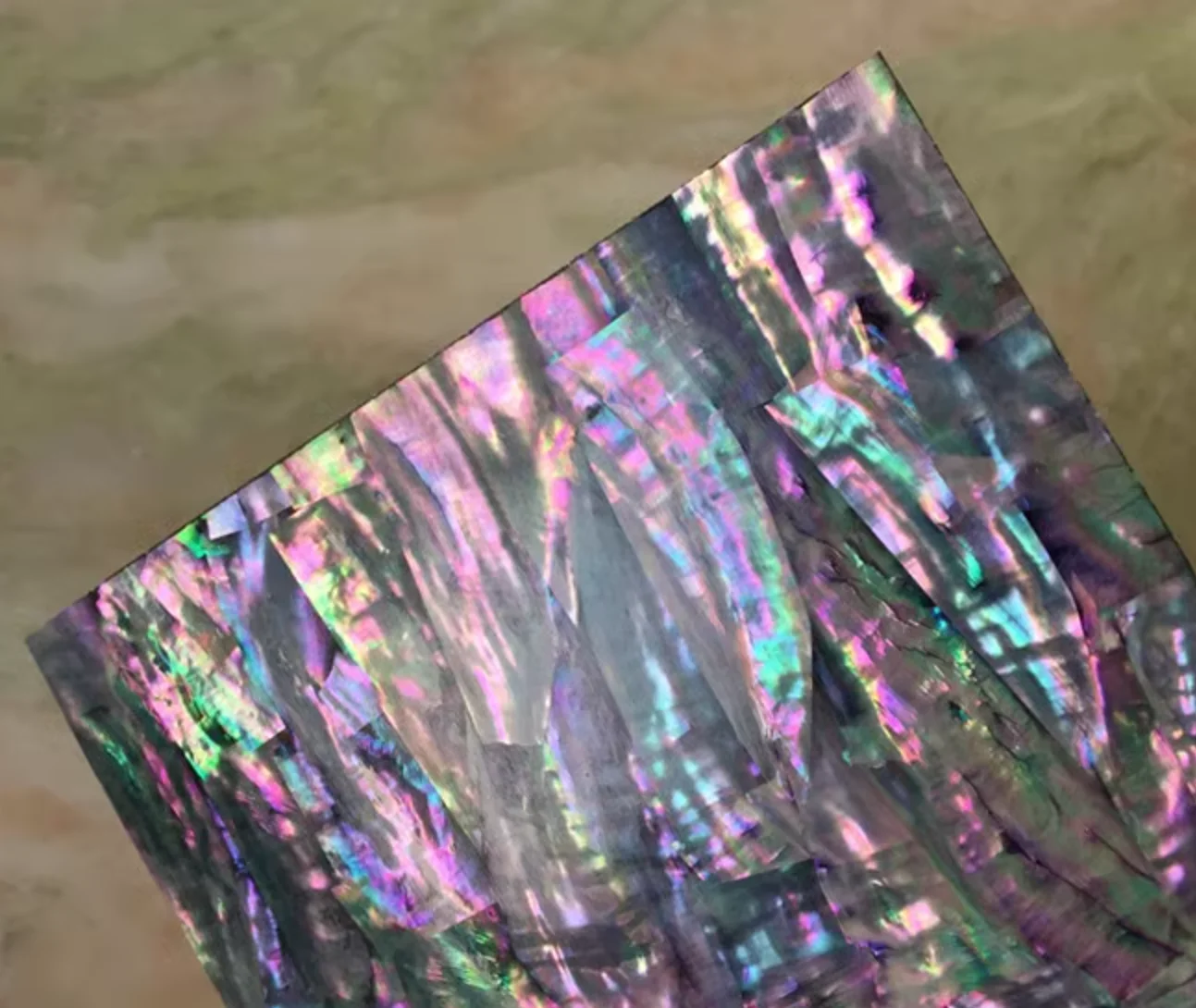 천연 심해 전복 쉘 조각 진주, 옻칠 조각 표면 상감, 크기: 14x24cm, T:0.2-0.25mm