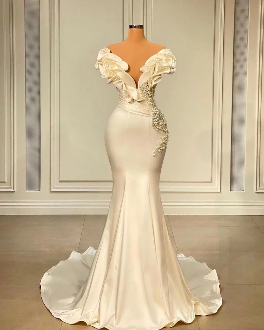 Robe de Soirée Longue de Forme Sirène pour Femme, Tenue de Luxe Plissée avec Perles, à Volants, pour Occasions Formelles, 2023