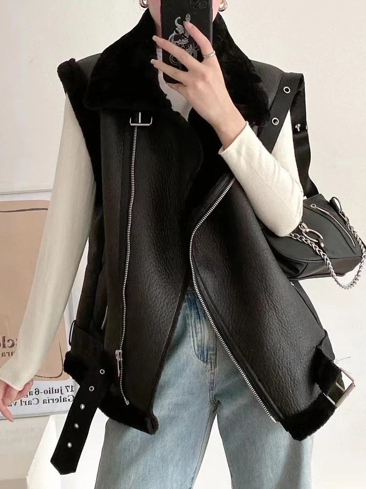 

Traf Autumn Winter Women Loose Thick Warm Faux Leather Fur Vest with Belt Streetwear Female Moto Biker Sleeveless Waistcoat