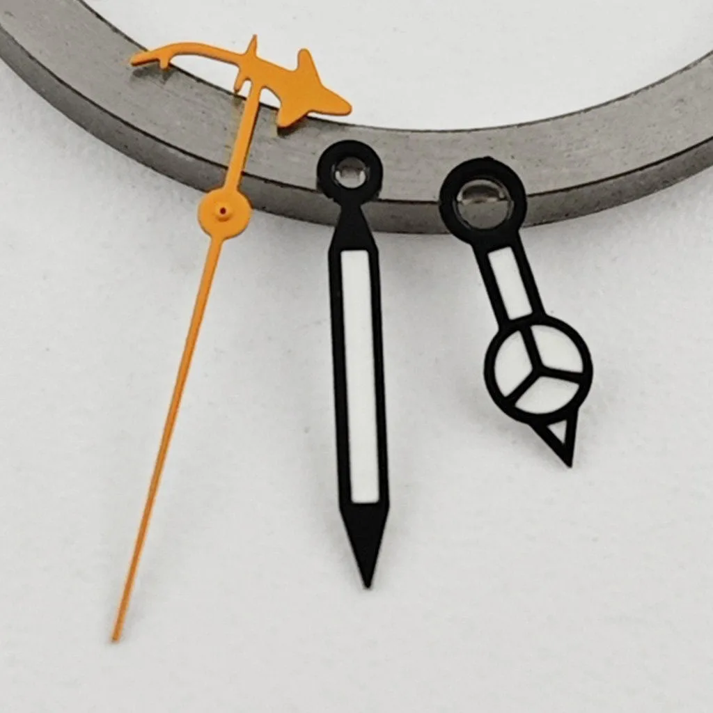 Green Luminous Shark Design Watch Hands with Second Hand Indicator