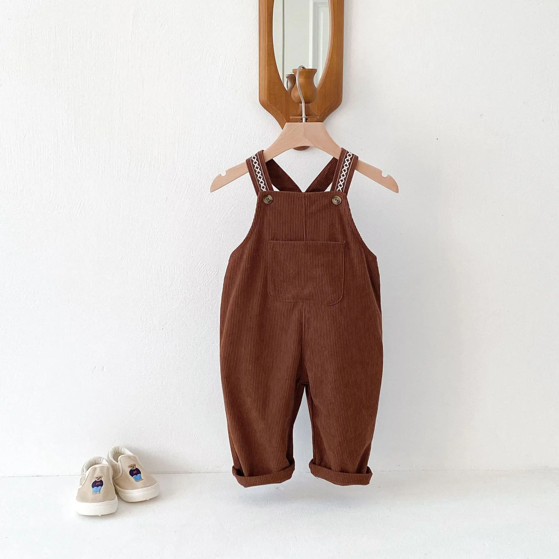 2025 Spring New Children Loose Corduroy Overalls Baby Girls Solid Casual Pants Boys Comfortable Strap Trousers Kids Clothes