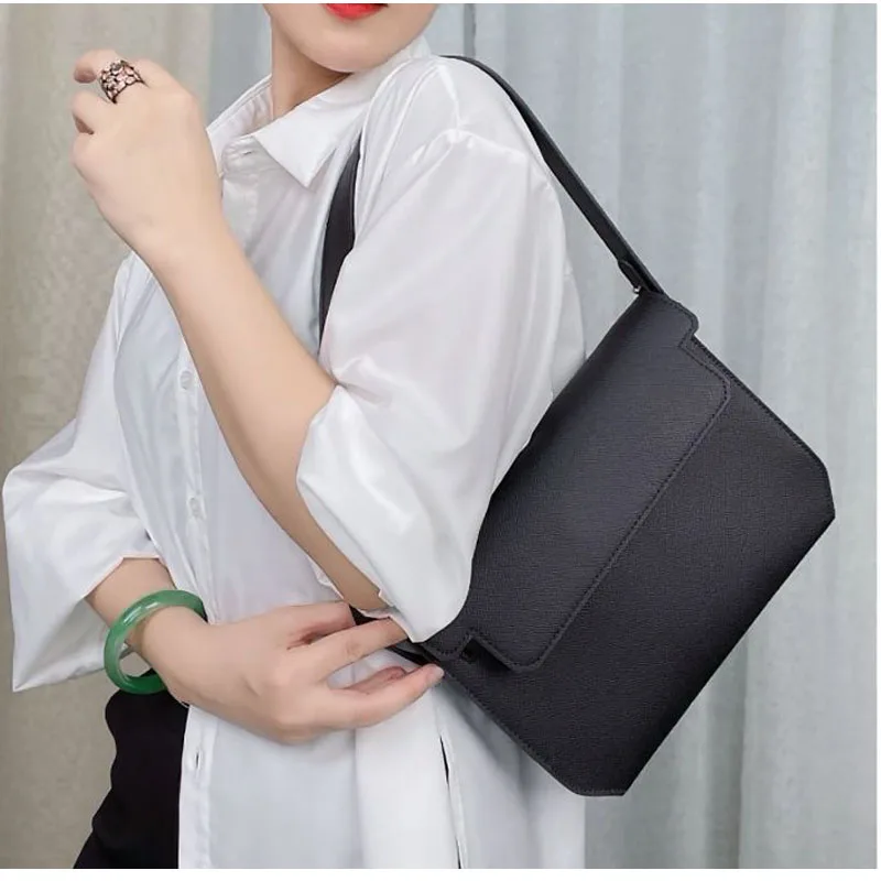 

2024 new design luxury bag real genuine leather women shoulder slant bag fashion vintage messenger saddle handbag