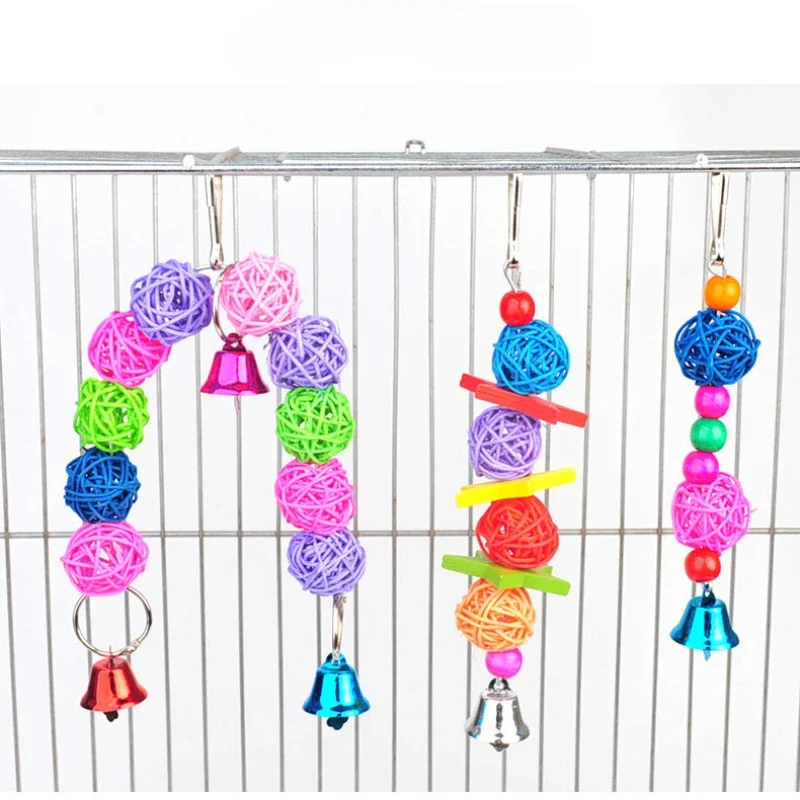 

Parrot Chew Strands Wooden Bird Parakeet Bite Molar Toys Rattan Ball Artículos Para Mascotas Itens Para Animais De Estimação