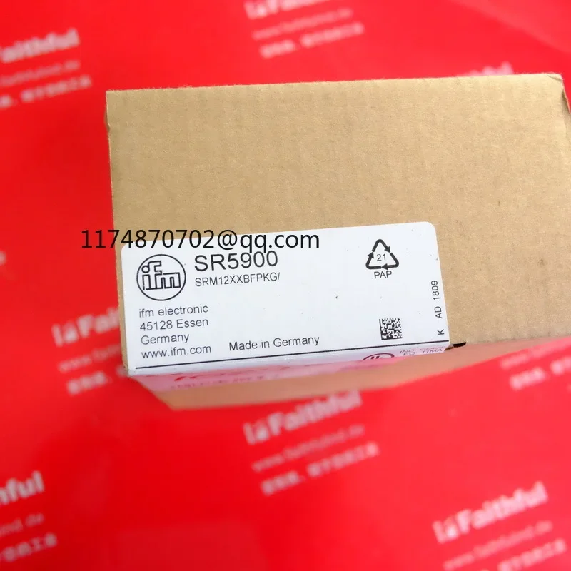 

100% новый и оригинальный датчик IFM SR5900 SRM12XXBFPKG