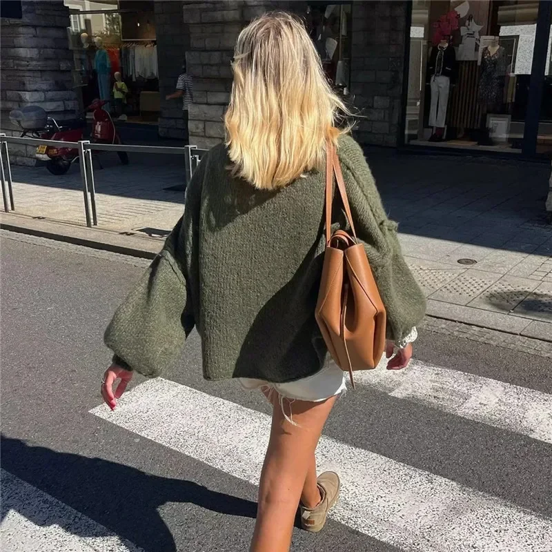 TRAF Oversize Sweater Woman Vintage Knitted Sweater Women Long Sleeve Autumn Knit Top Streetwear Winter Jersey Woman Pullover