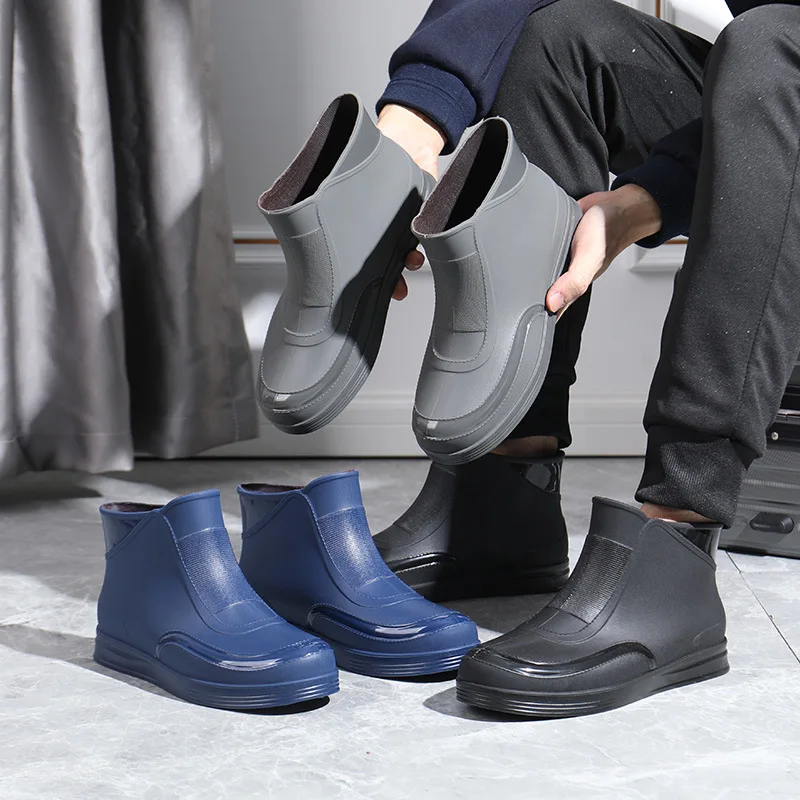 FishingWadingShoesWaterproofOutdoorFishingWaterShoesMenRubber