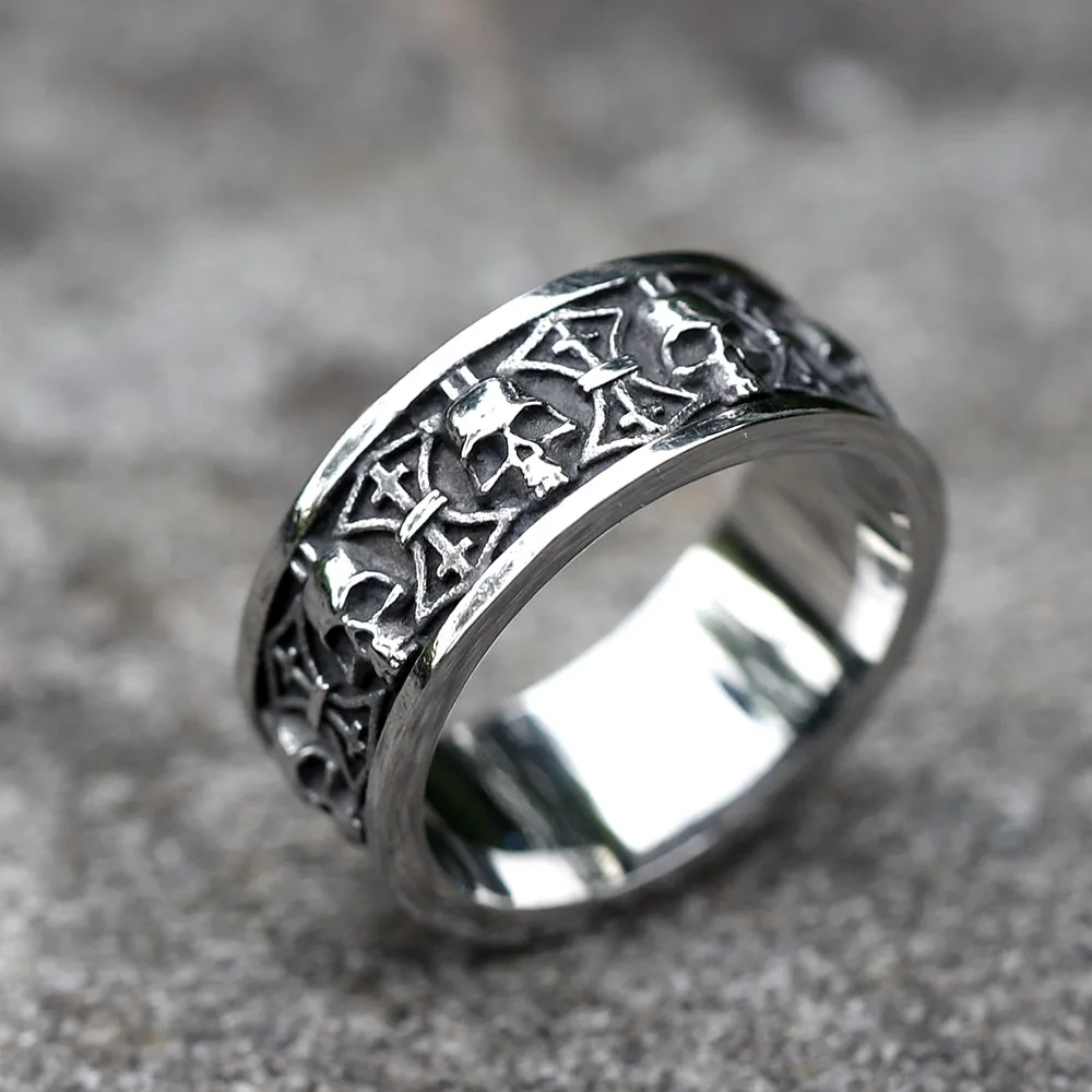Anello Uomo In Acciaio Inox 316L Con Teschio E Ancora – Larghezza 35 Mm, Colore Argento E Nero, Gioiello Robusto E Di Tendenza