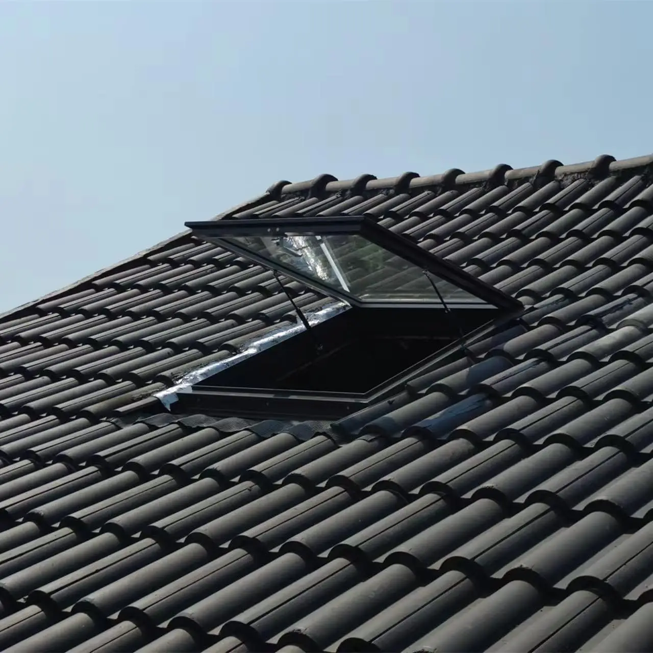Window And Skylight Basement Daylighting Door Multi-angle Roof Viewing Aluminium Window (600mm*600mm/23.62inch*23.62i
