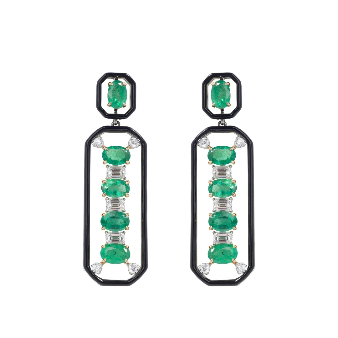 Zouhaira Earings Dangling Charisma-Emerald