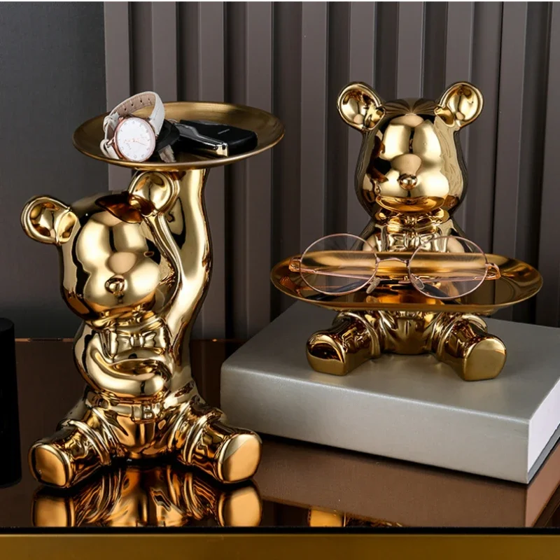 

Animal bear ornaments, key storage trays, cosmetic storage boxes, electroplating cartoon figurines, desktop decorations.