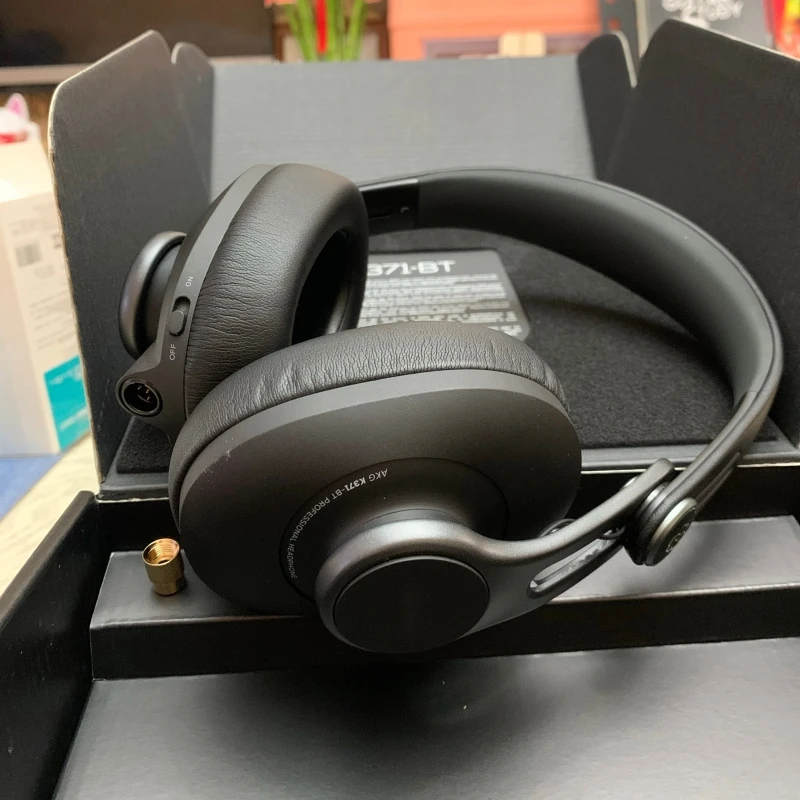 Replacement Original version Leather Ear Pads Compatible with AKG K361 K371 Headphone Breathable Earphone Soft Ear Cushion Pads