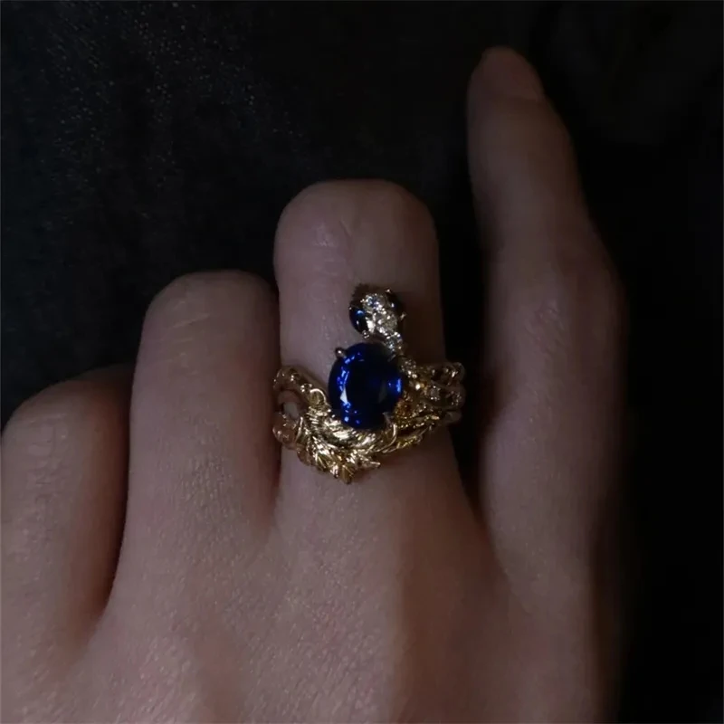 

Изысканный Змеиный элемент в форме змеиной кожи в стиле ретро