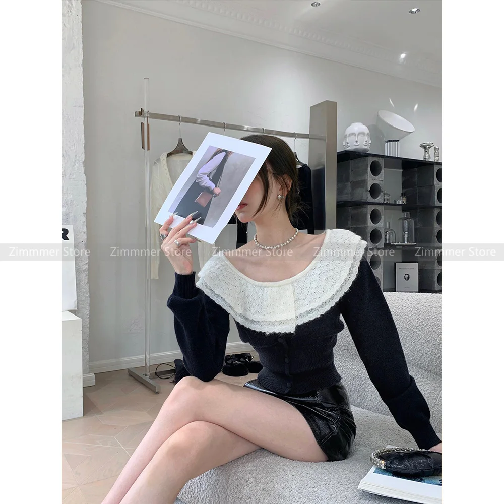 

Black and white collision splicing long sleeve knit sweater women 23 years autumn and winter lace lace collar short jumper
